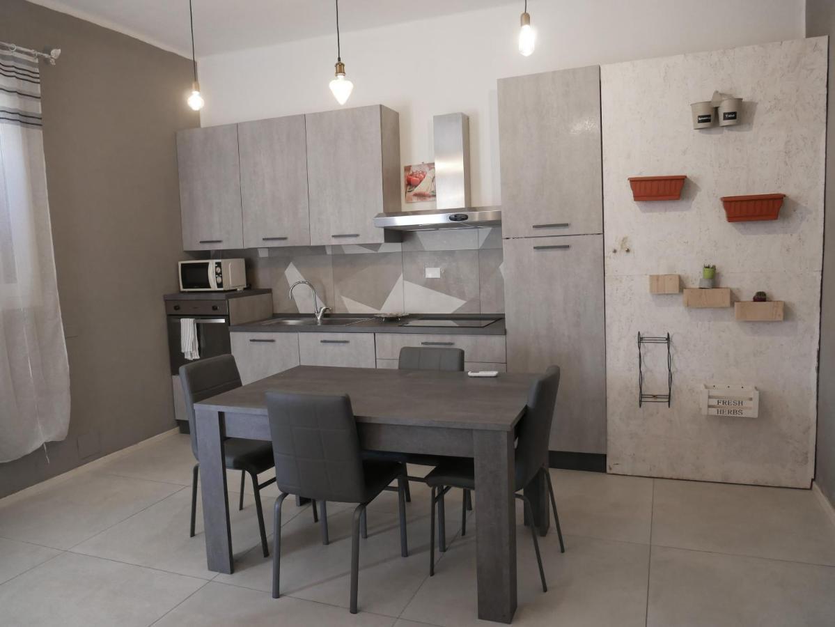 Appartamento Nella - Affitti Brevi Italia Bergamo Exterior photo